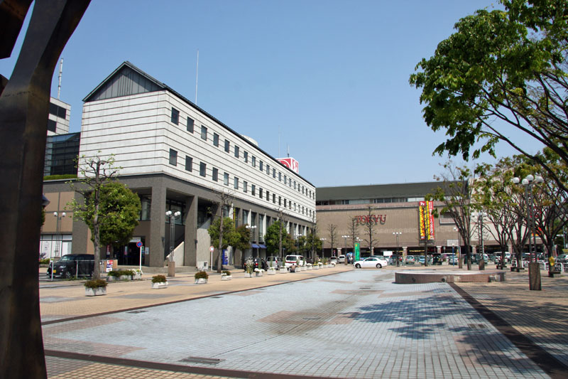Akiruno Shopping City (Left:Akiruno Rupia, Right:Akiruno Tokyu) in Akiruno, Tokyo, Japan