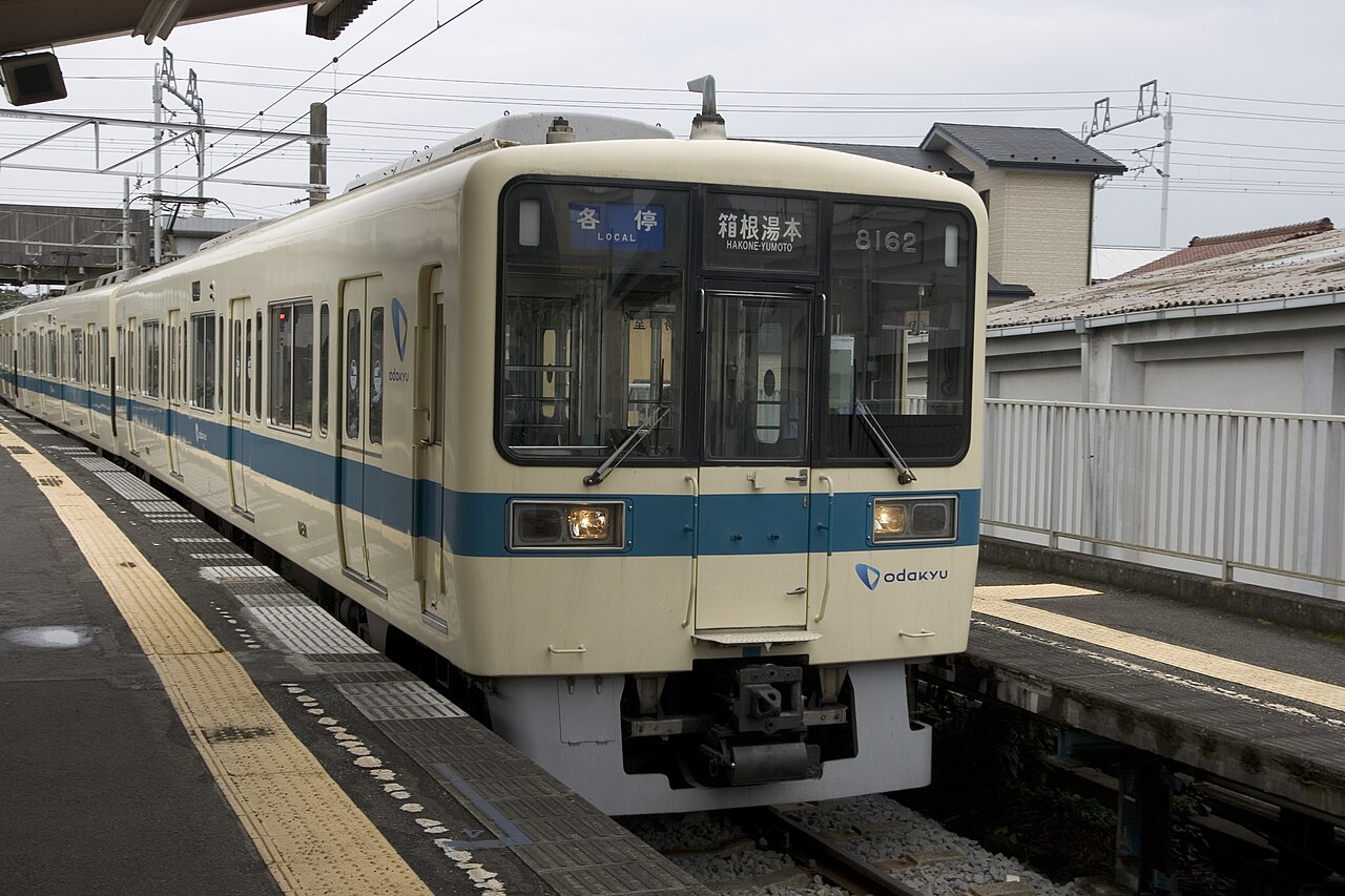 Hakone-Yumoto train