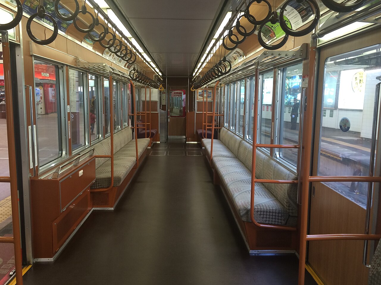 The interior of a Hakone Tozan 2000 series EMU at Hakone-Yumoto Station