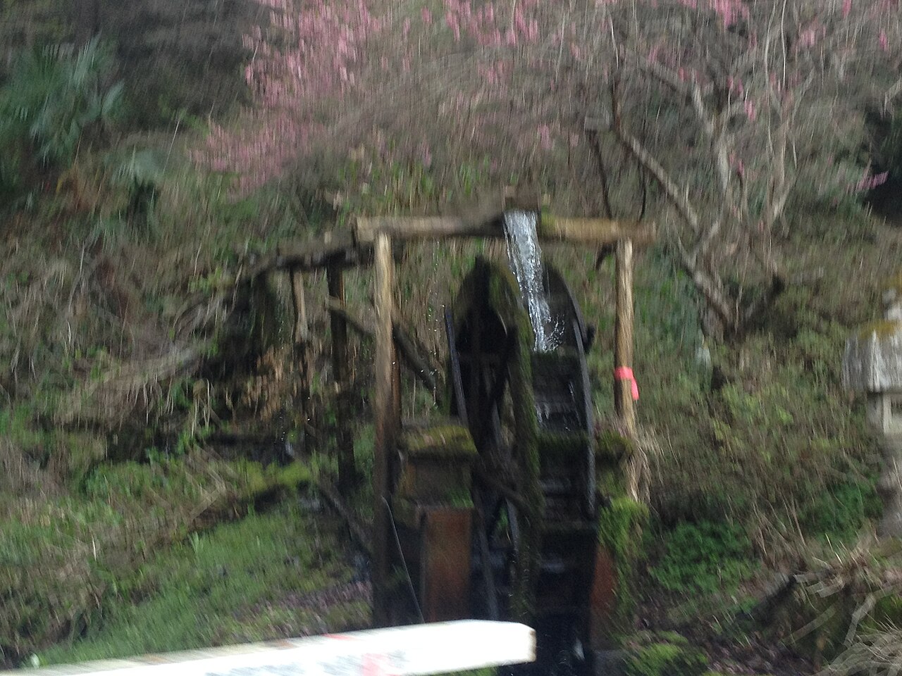 寸庭地区の水車