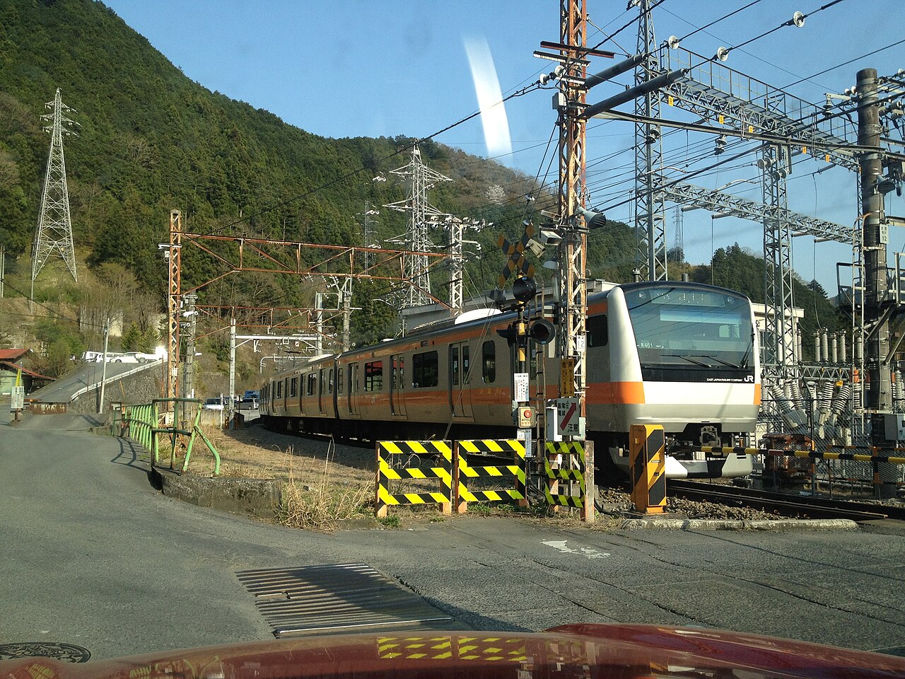 古里駅前の青梅線