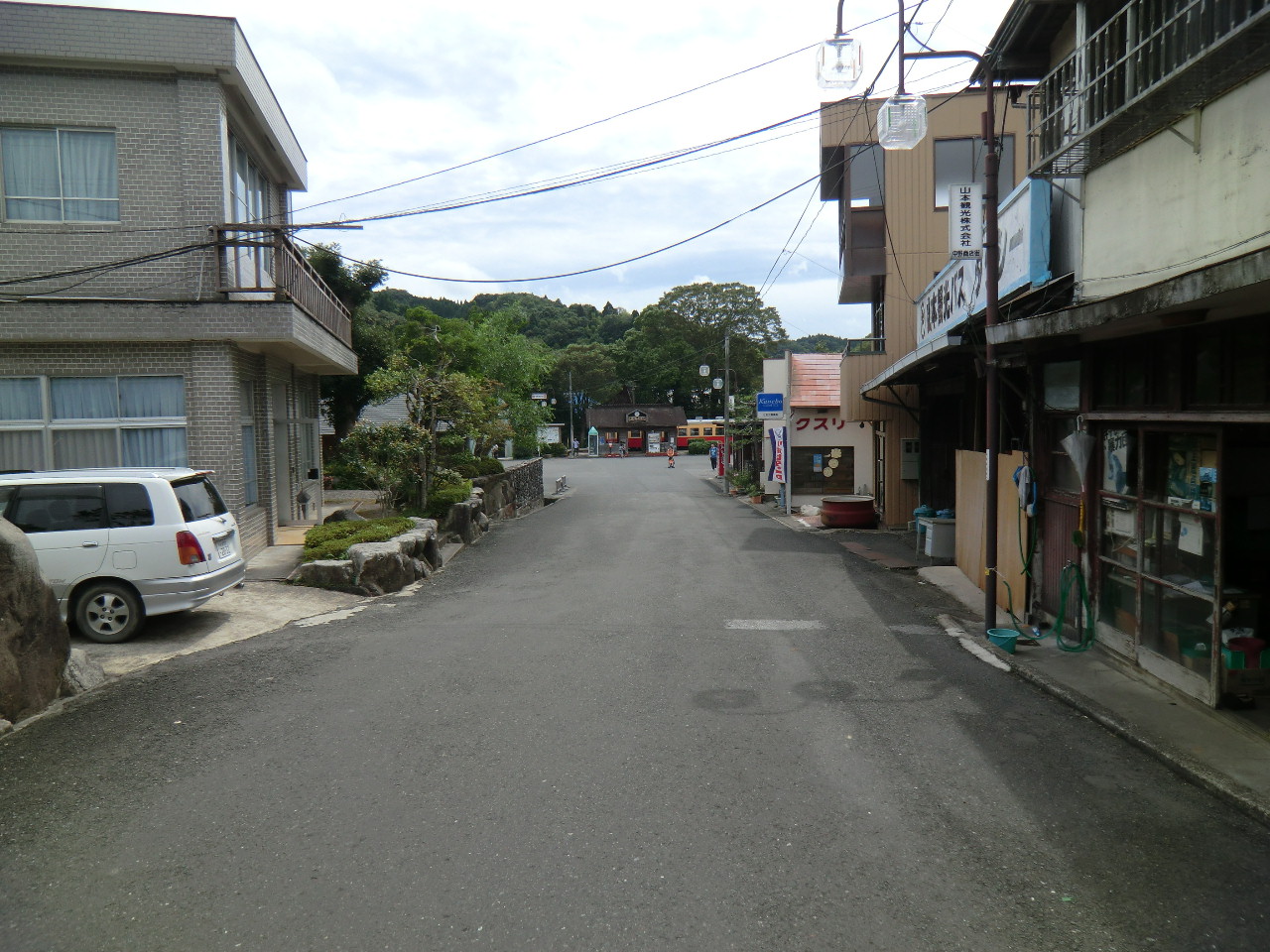 上総中野駅 入口より