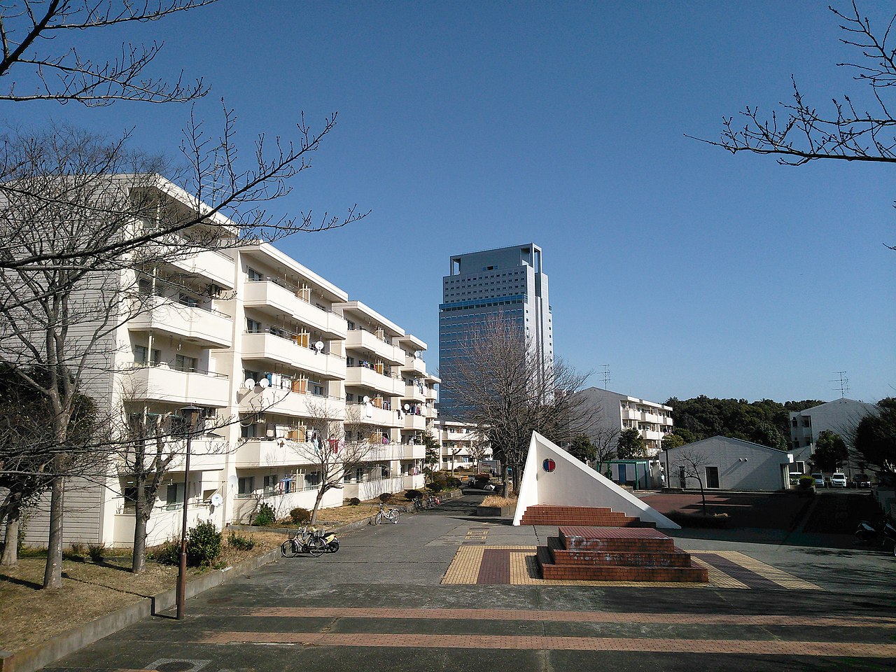 横浜市金沢区並木3丁目、金沢シーサイドタウン