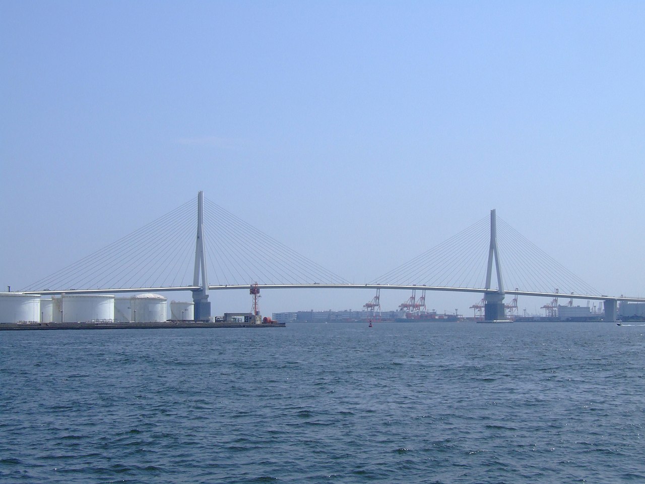 Tsurumi Tsubasa Bridge