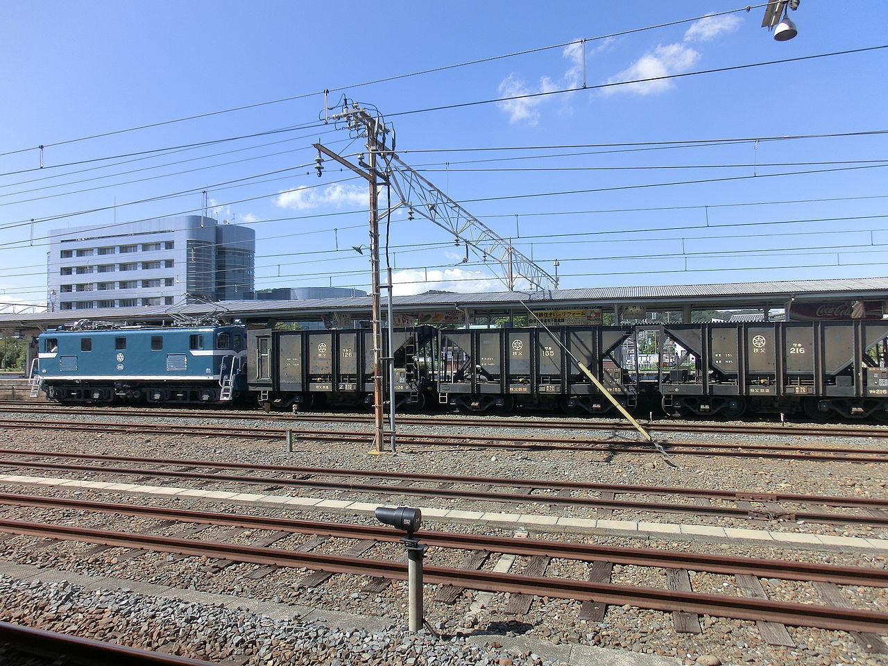 Chichibu Railway DeKi 108 on a freight train at Yorii Station